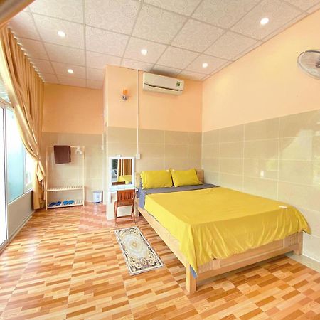 Pun corner homestay Chi Khu Co Ong Exterior foto